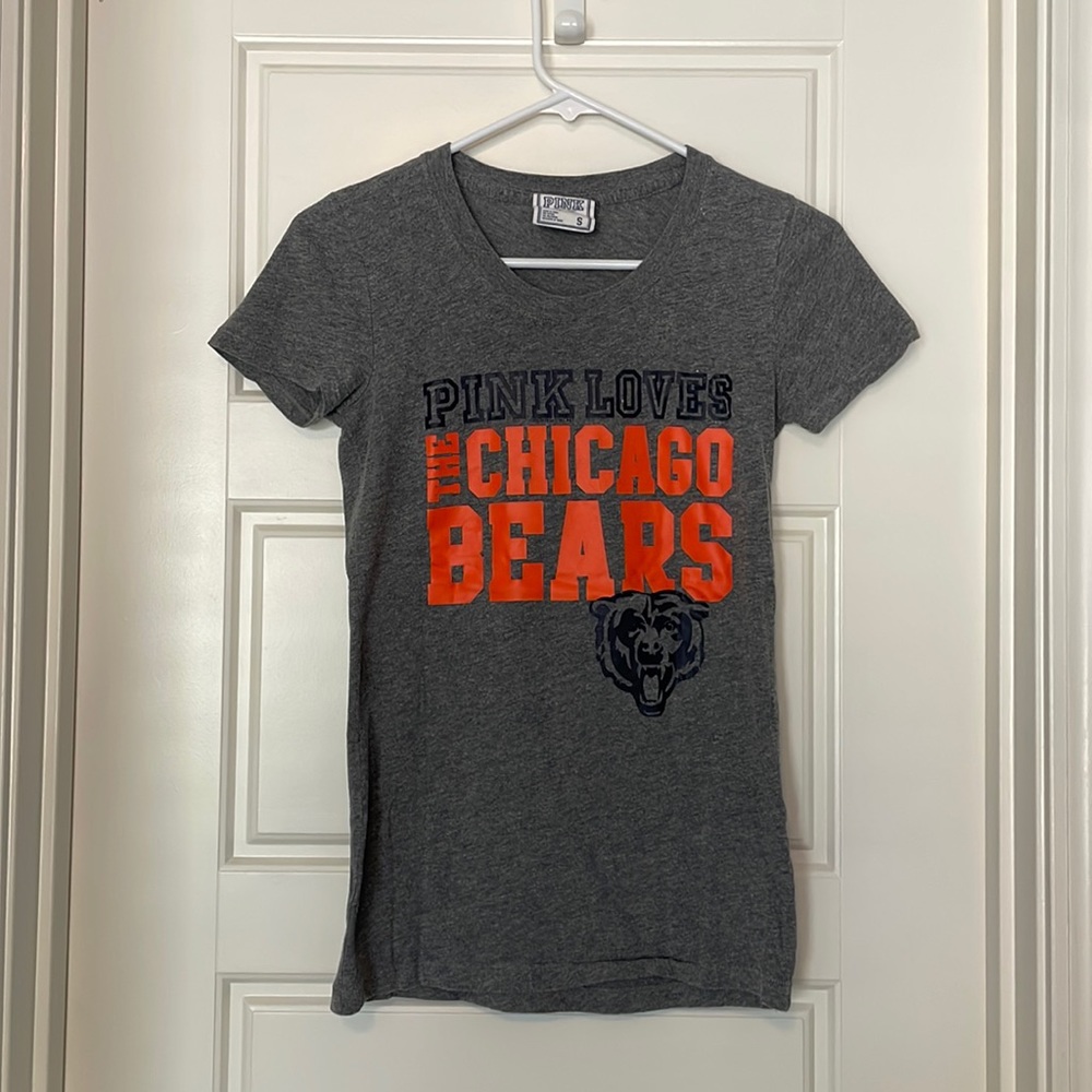 VS PINK Chicago Bears shirt